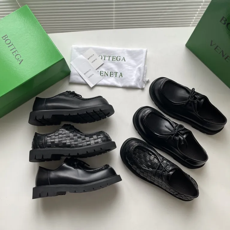 Bottega Veneta Shoe 